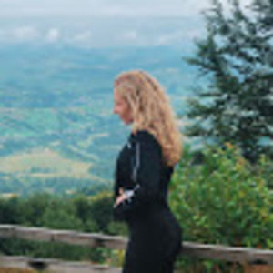 Meet your Posher, Diana